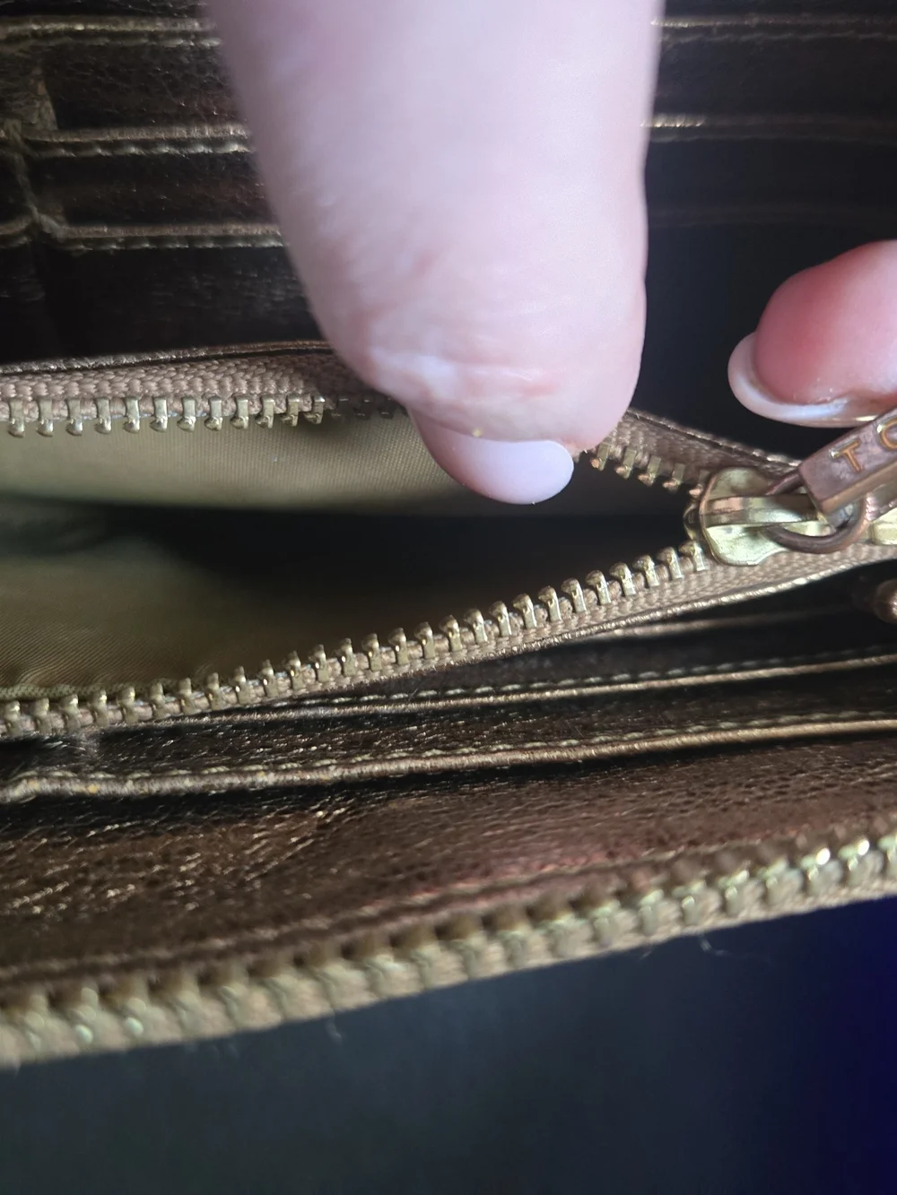 Tory Burch Metallic Gold Zip Around Wallet - Picture 8 of 11